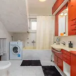 Prázdninový dům Lovely In Muntić